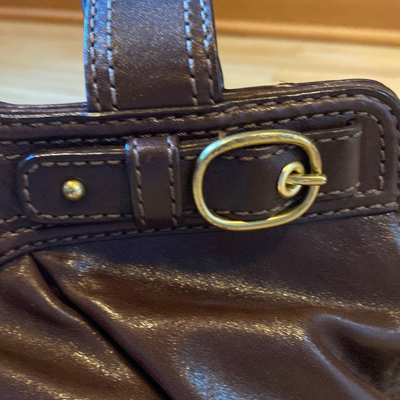 VTG Coach brown soft leather hobo shoulder bag with a lilac satin lining - Picture 2 of 10